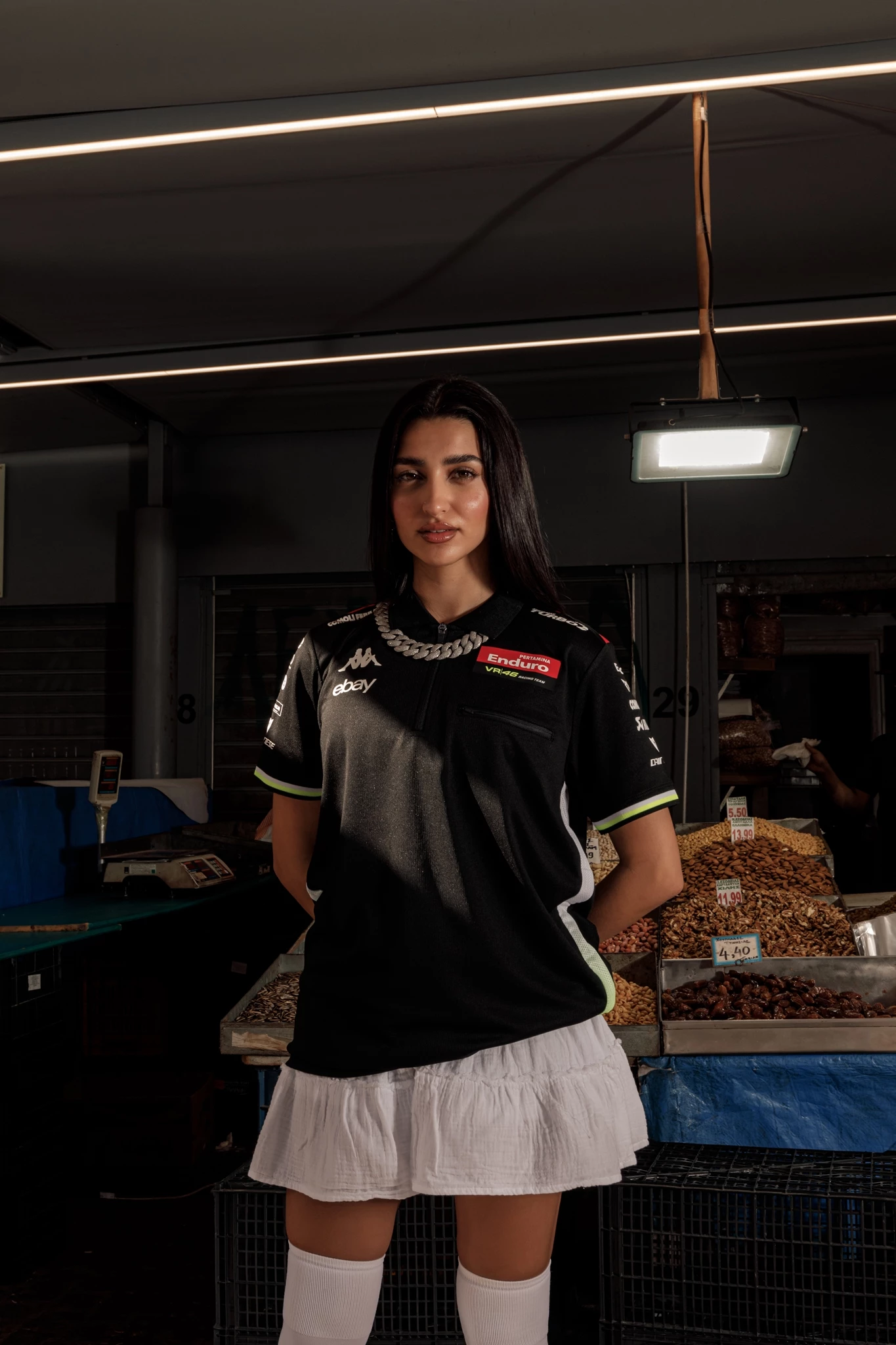 Urban αισθητική και στιλ στο ΜΑΧ | Η Αναστασία πρωταγωνιστεί στη νέα καμπάνια της Kappa