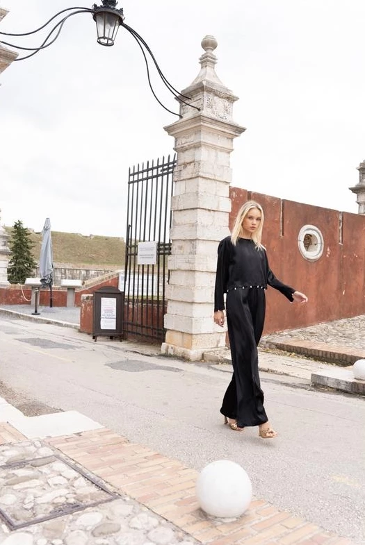 Black pants Anakir