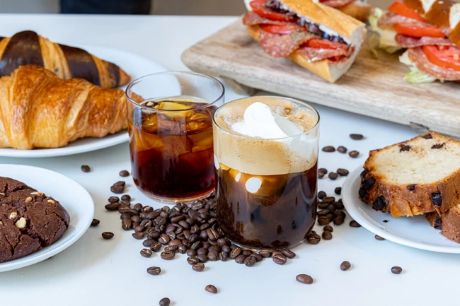 Cup or What? | Το ολοκαίνουργιο στέκι για specialty coffee, healthy πρωινό & ελαφρύ lunch break στα Νότια Προάστια