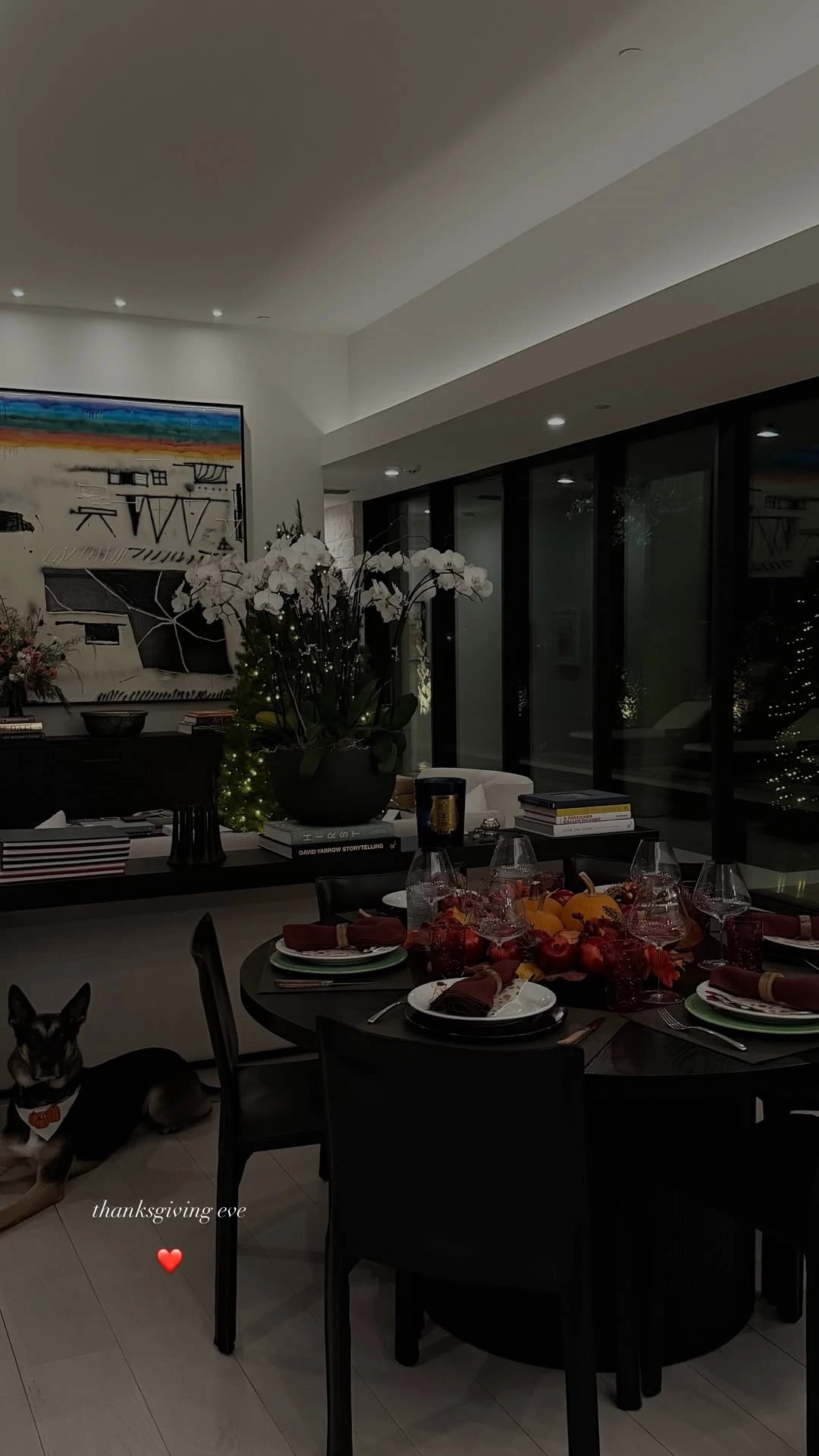 Το εορταστικό δείπνο της Αμαλίας Κωστοπούλου