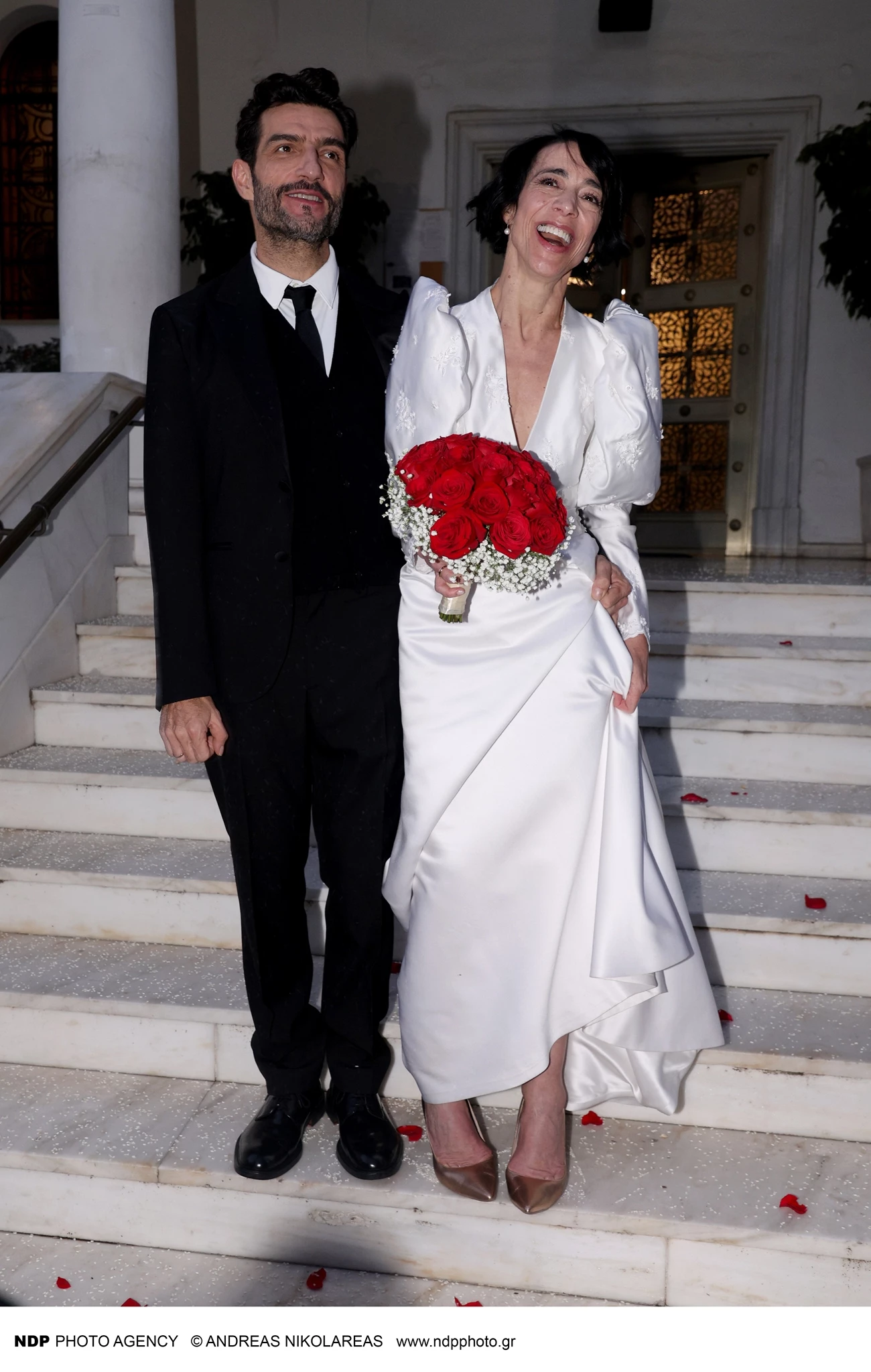 "Ο Νίκος Κουρής "πάγωσε" τις διαδικασίες του διαζυγίου του με την Έλενα Τοπαλίδου"