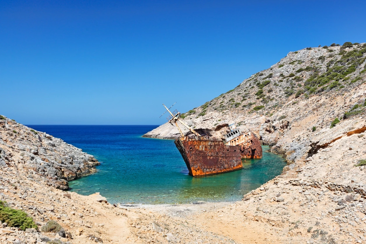 Η πιο διάσημη παραλία με "Ναυάγιο" στο Αιγαίο | Σε ποιο νησί βρίσκεται
