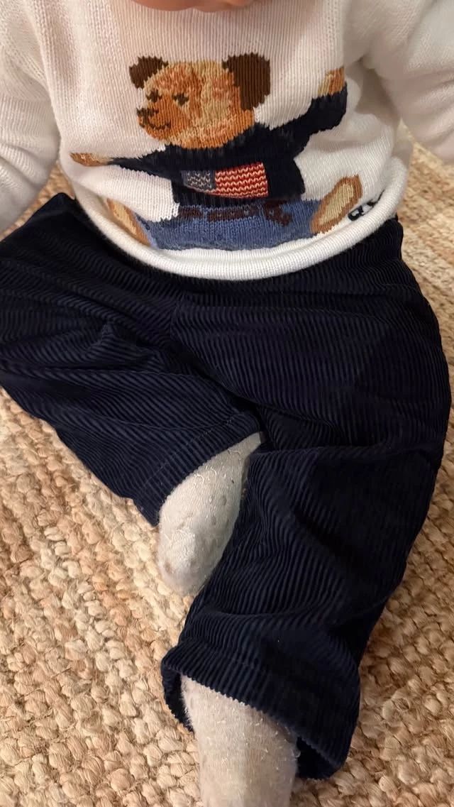 Το cute outfit του Βασίλη Αργυρού