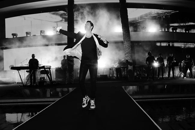 Σάκης Ρουβάς