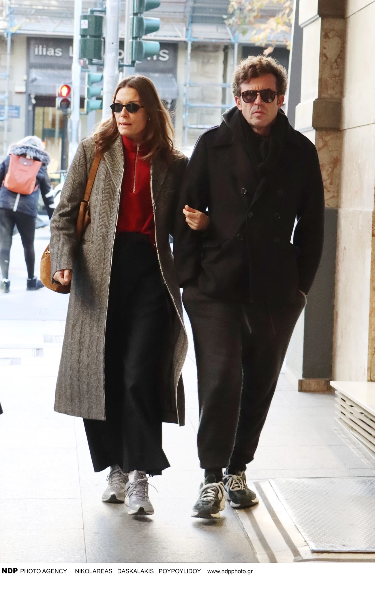 Βίκυ Καγιά & Ηλίας Κρασσάς στο κέντρο της Αθήνας