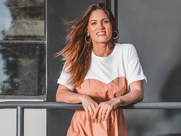 Βαρέθηκες το κλασικό γαλλικό μανικιούρ; Η Μαίρη Συνατσάκη έχει την πιο cool εναλλακτική ιδέα