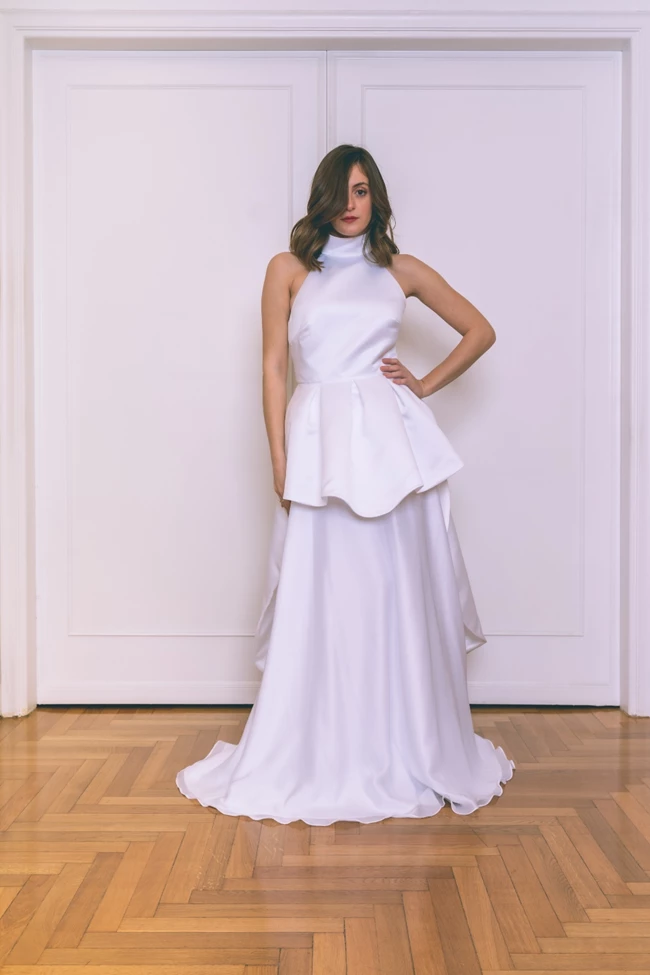 Παντρεύεσαι το καλοκαίρι; | Σου βρήκαμε τα πιο κομψά νυφικά με ελληνική υπογραφή