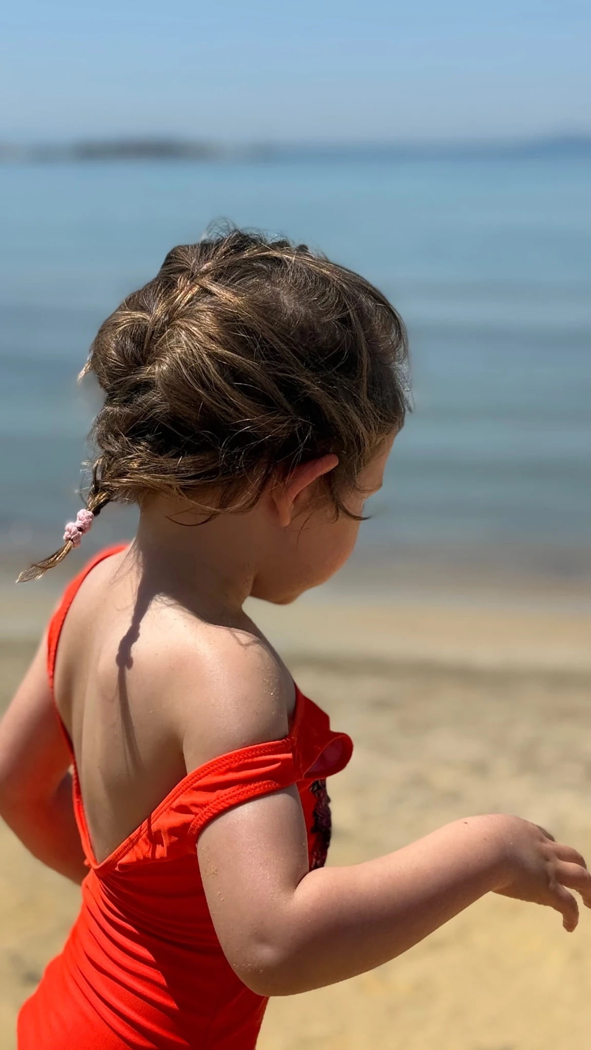 Αθηνά Οικονομάκου