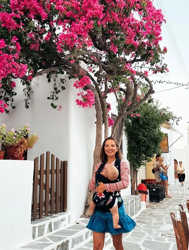 Το island look της Εριέττας Κούρκουλου Λάτση