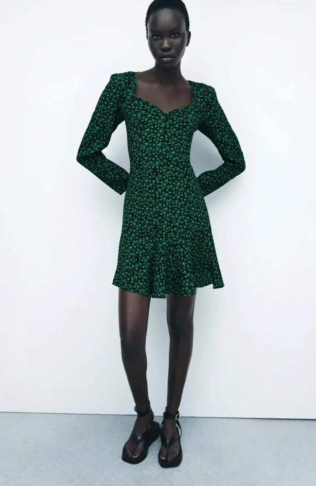 Το φόρεμα της Σίσσυς Χρηστίδου από το Zara είναι ο ορισμός του ανοιξιάτικου φλοράλ