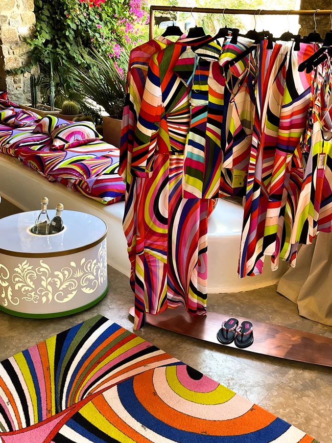 Luisa Beach Boutique x Pucci | Άλλο ένα iconic καλοκαιρινό pop up της εμβληματικής boutique της Μυκόνου