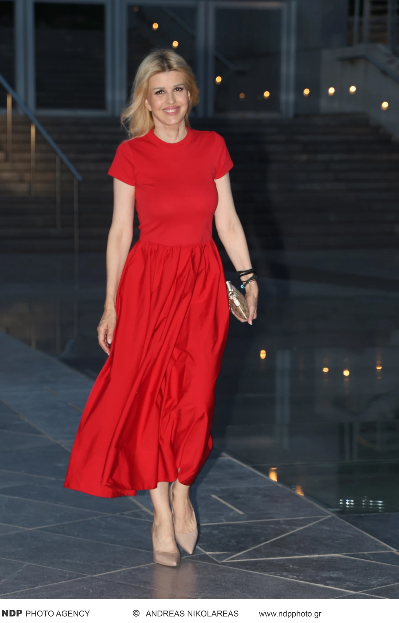Avant premiere Η γυναίκα πίσω από τον Έλγιν Έλενα Ράπτη