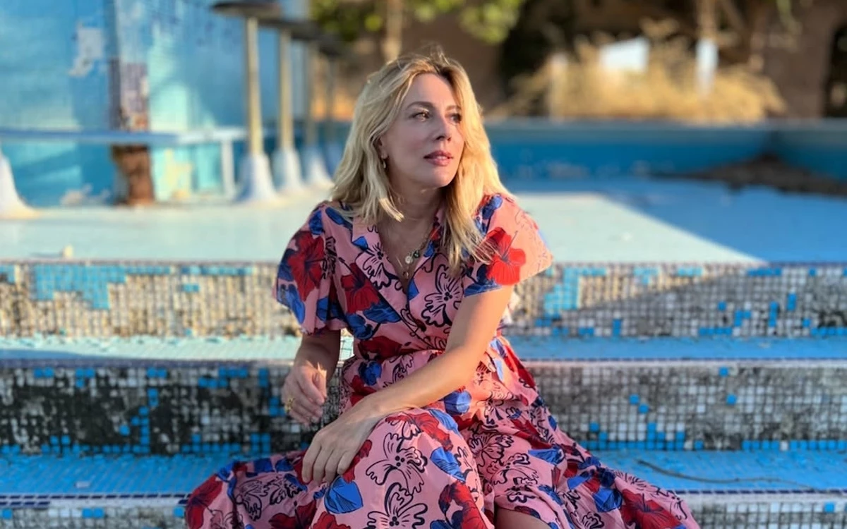 Η Σμαράγδα Καρύδη στο κομμωτήριο | Η αλλαγή που έκανε ενόψει της άνοιξης