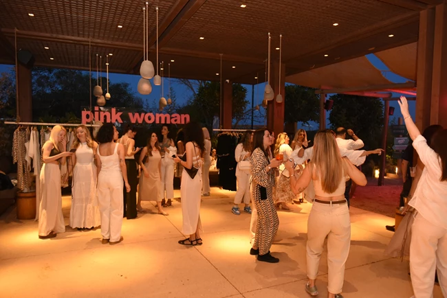 pink woman missbloom