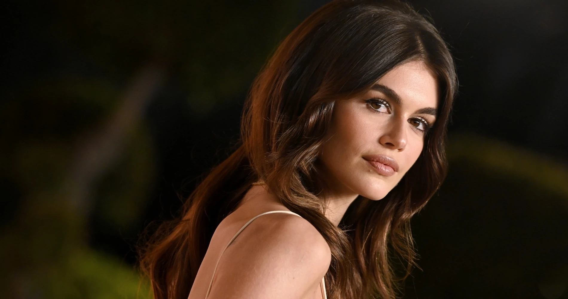 Αυτή η καφέ mascara κοστίζει 6,95 € και θα σου χαρίσει τη φυσικότητα που αναζητάς στο καθημερινό μακιγιάζ σου