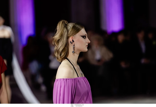 "Fashion Innovation Award" για τα Huawei FreeClip στην Εβδομάδα Μόδας της Αθήνας