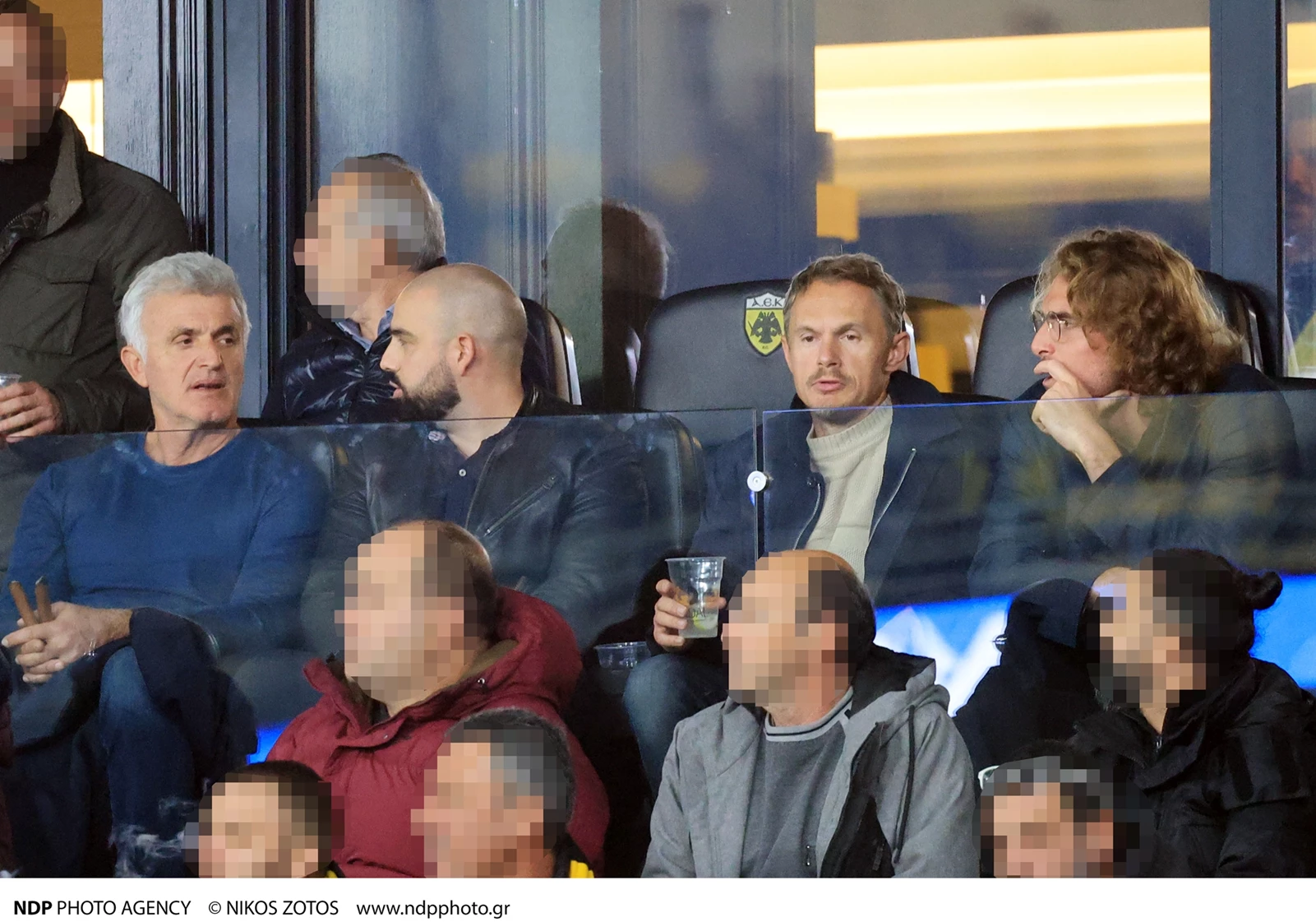 Στέφανος & Απόστολος Τσιτσιπάς στο γήπεδο