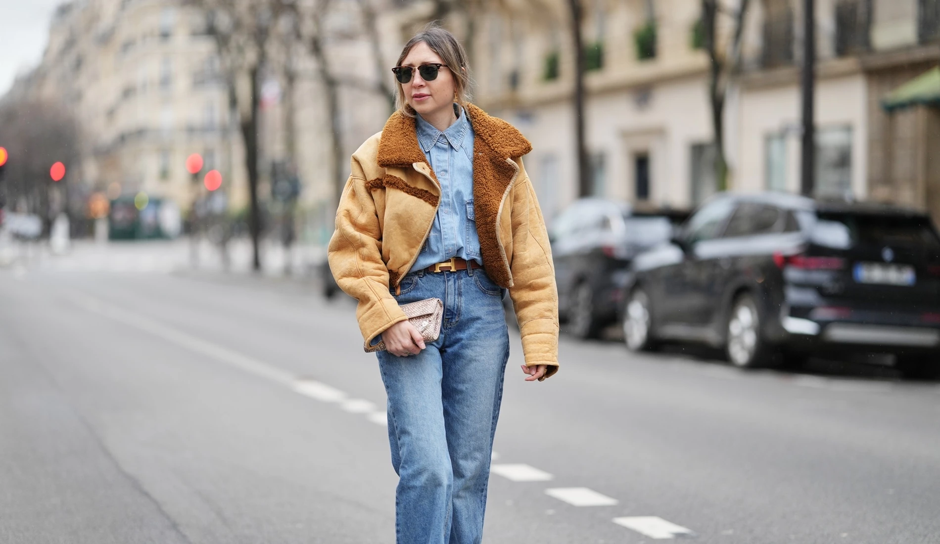 Το wide leg τζιν από τη Massimo Dutti που είναι σε έκπτωση και αξίζει την επένδυση