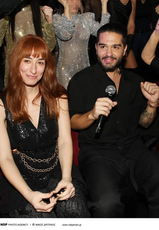 Μαρίζα ρίζου μαλλιά