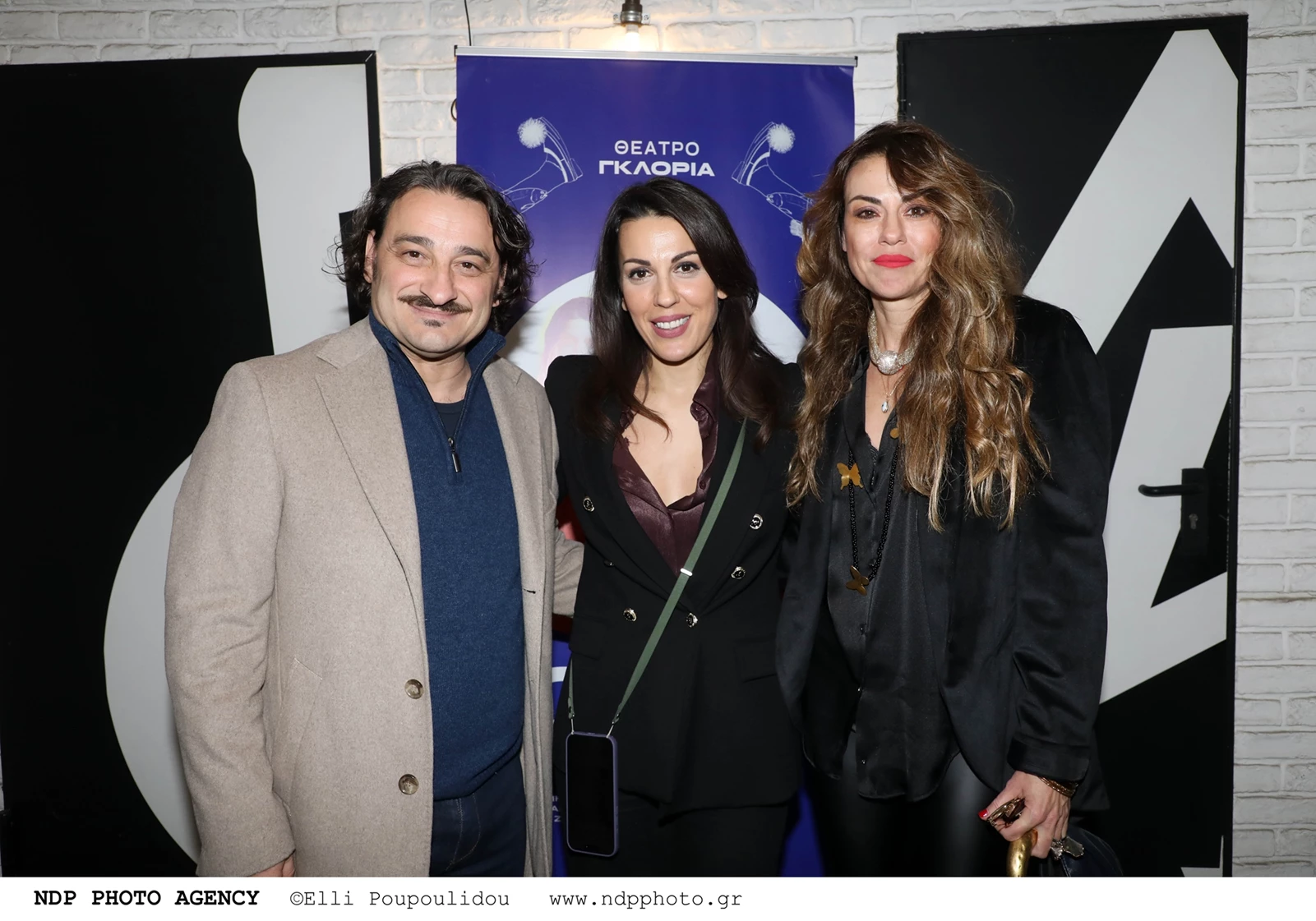 Βασίλης Χαραλαμπόπουλος & Λίνα Πρίντζου | Μαζί στην πρεμιέρα της Άννας Μενενάκου