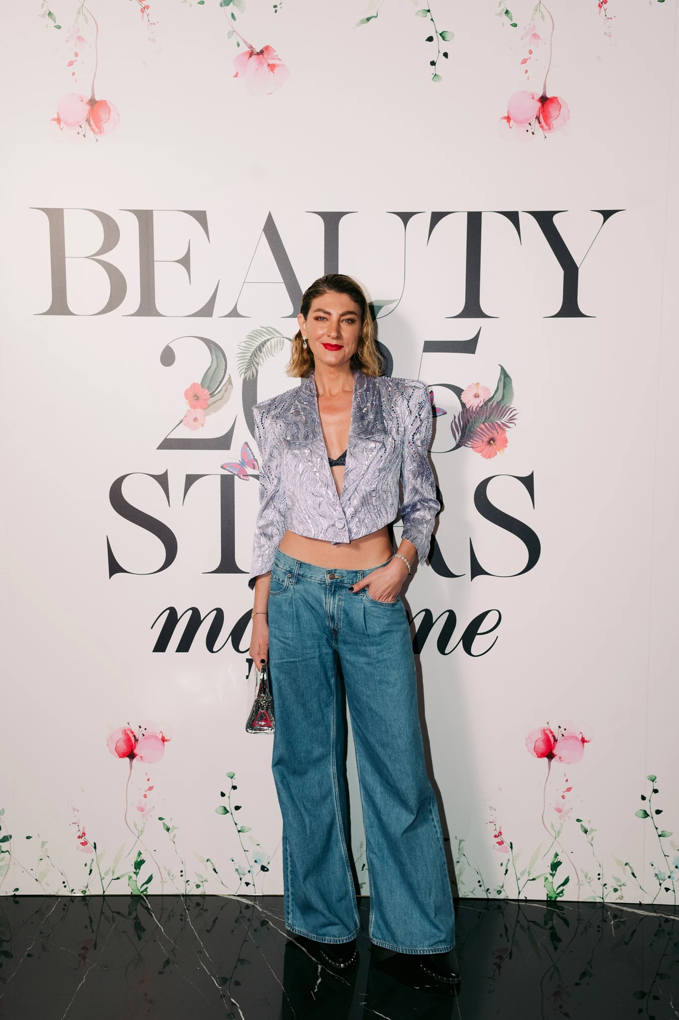 Υβόννη Ντόστα