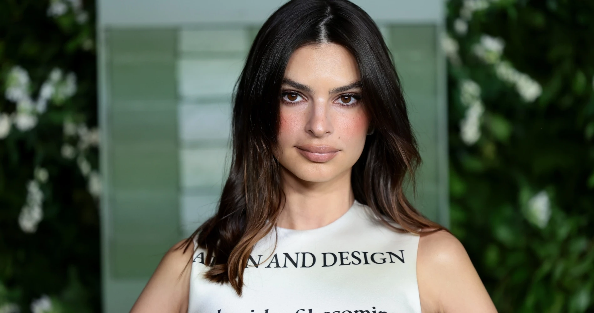 5 μεθυστικά αρώματα με musk που θα κάνουν τους πάντες να σε ρωτούν τι φοράς