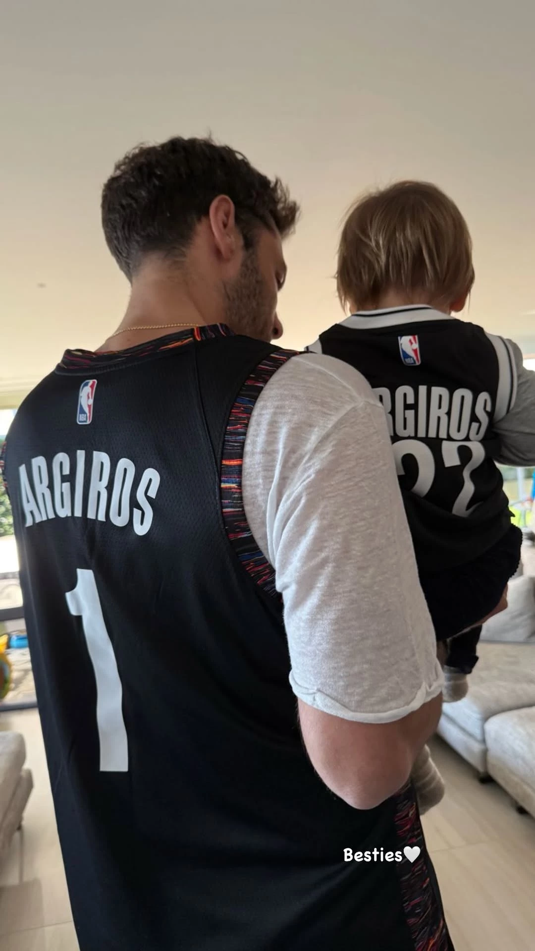 Κωνσταντίνος & Βασίλης Αργυρός με την ίδια φανέλα του μπάσκετ