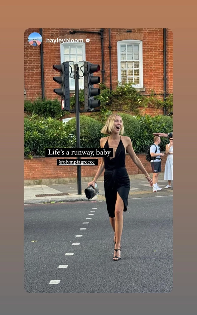 Μαρία Ολυμπία | Διασχίζει τους δρόμους του Λονδίνου γεμάτη αυτοπεποίθηση