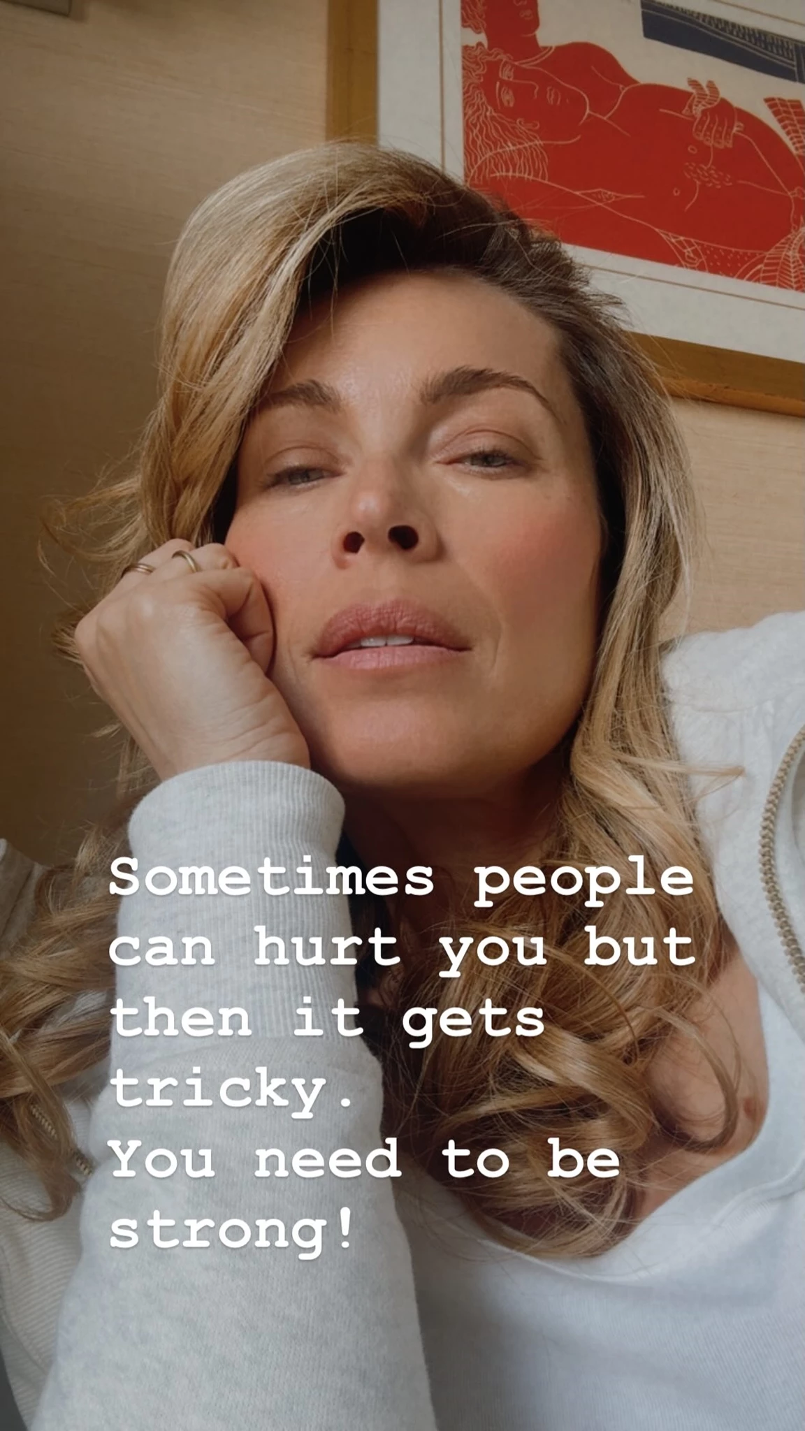 Στο σπίτι της στο Ελληνικό η Μαριέττα Χρουσαλά | Η αινιγματική ανάρτηση για όσους την πλήγωσαν