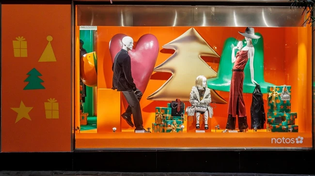 My Christmas - My notos | Tα ανανεωμένα πολυκαταστήματα notos γιορτάζουν την πιο λαμπερή εποχή του χρόνου