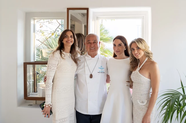 ΕΛΙΝΑ ΒΑΣΙΛΑΚΗ, NOBU MATSUHISA, ΕΙΡΗΝΗ ΔΑΝΕΛΙΑΝ, ΜΑΡΙΑΝΝΑ ΛΑΙΜΟΥ