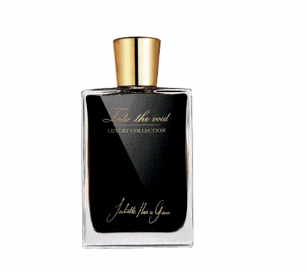 Into The Void Eau De Parfum, Juliette has a gun