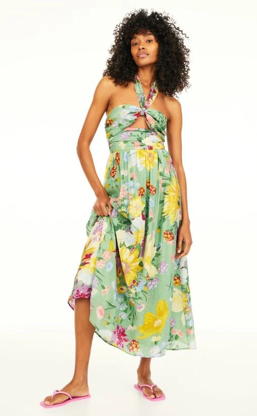 Ψάχνεις το ιδανικό φλοράλ φόρεμα | Η Ευγενία Σαμαρά βρήκε το ιδανικό από την H&M