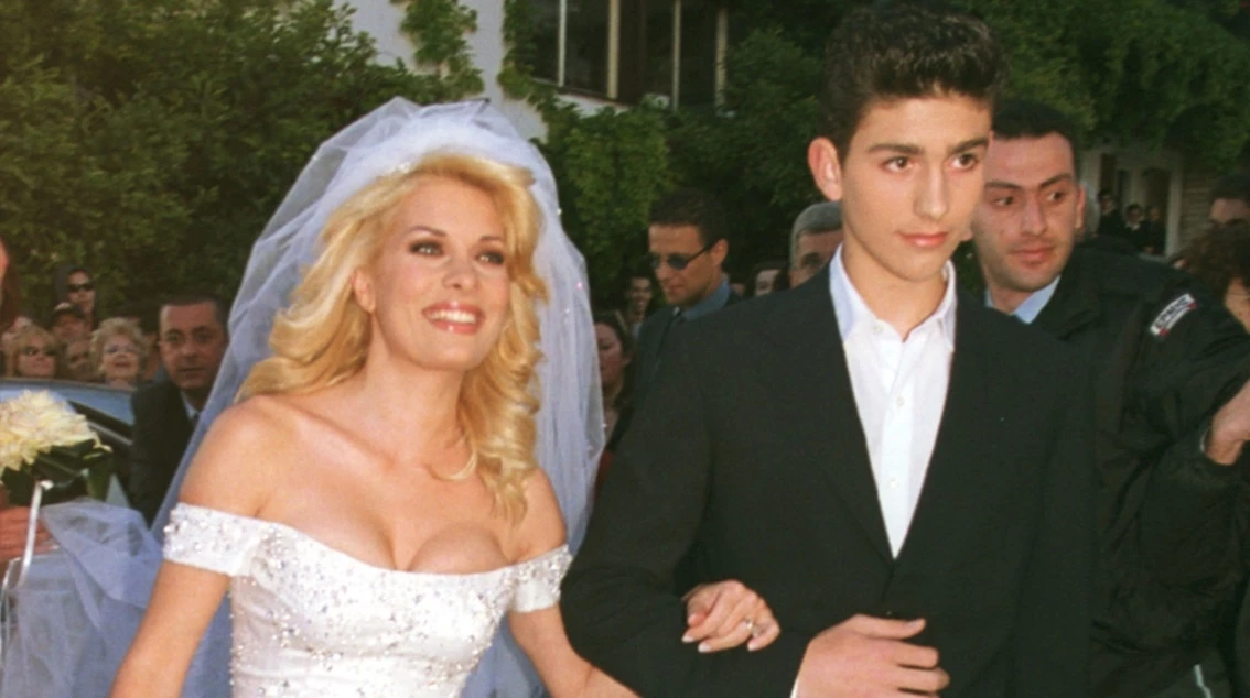 Blast from the past | 8+1 Ελληνίδες celebrities με τα πιο διαχρονικά νυφικά χτενίσματα