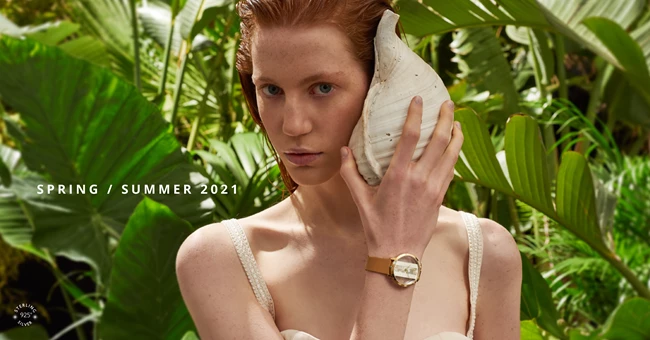 SS21 | Η νέα συλλογή της Vogue Watch & Jewellery αποτελείται από κοσμήματα και αξεσουάρ για κάθε γυναίκα