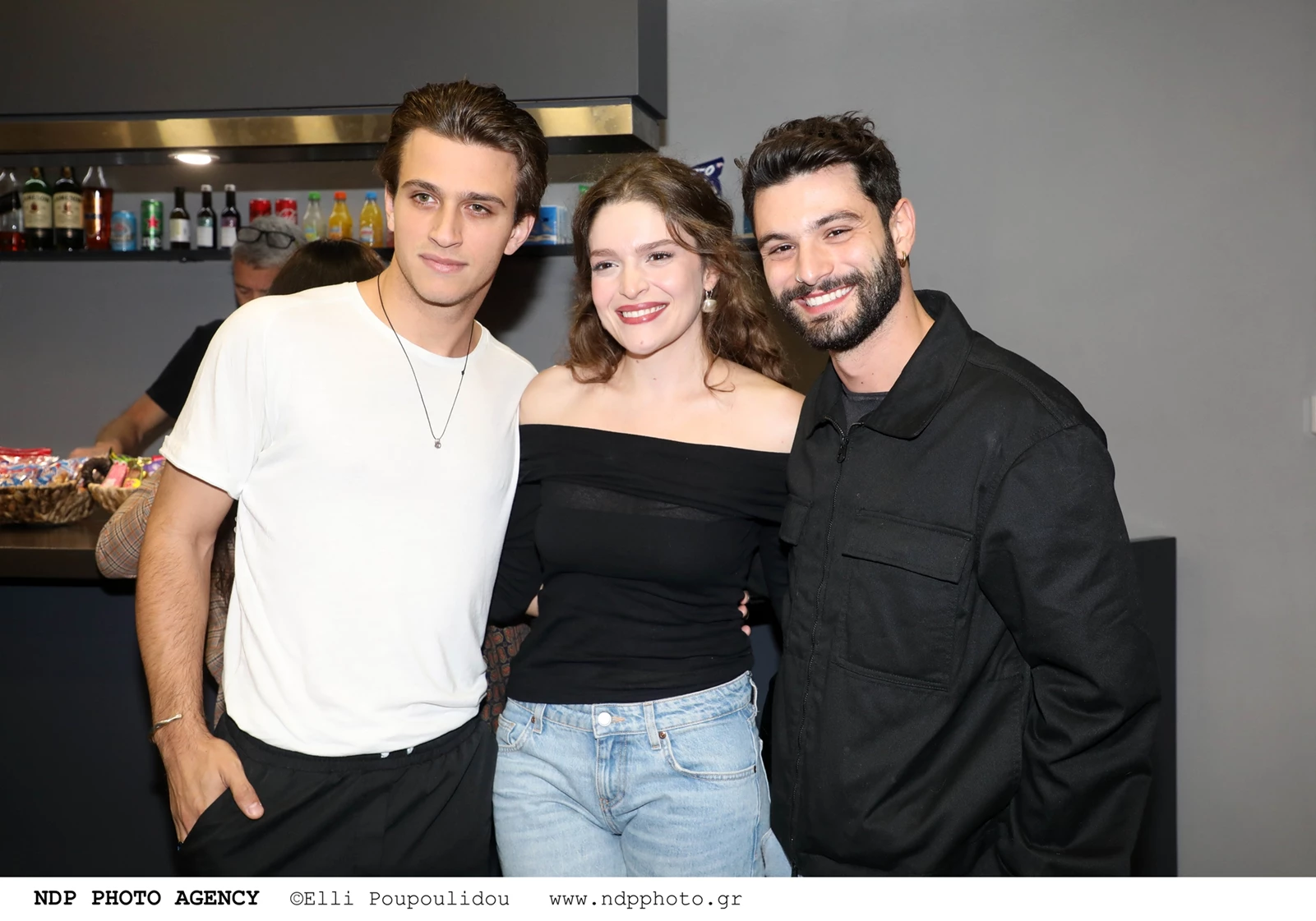 Βασίλης Μηλιώνης Καλλιόπη Χάσκα και Νικόλας Χαλκιαδάκης στην "Τελευταία έξοδο"