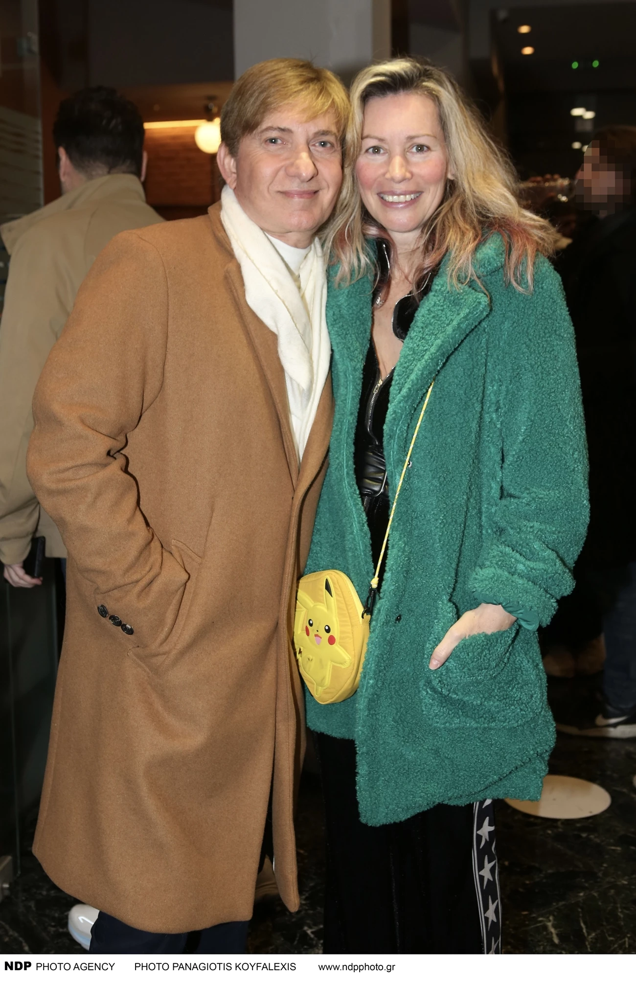 Άριελ Κωνσταντινίδη με τον Μάκη Δελαπόρτα στην πρεμιέρα "Η πριγκίπισσα των Αγίων Σαράντα"