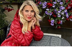 Ελένη Μενεγάκη | Για ουζάκι σε παραδοσιακή ψαροταβέρνα της Χαλκίδας - εικόνα 2