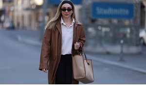 Η ζακέτα φούτερ που θα φοράς παντού | 5 επιλογές από τις εκπτώσεις της Tezenis