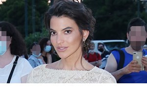 Σοφία Καρβέλα | Στο Κάπρι της Ιταλίας για το πάρτι της βάφτισης του γιου του Γιάννη και της Δήμητρας Κούστα