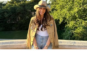 Αλεξάνδρα Κωστοπούλου | Στο γήπεδο για να στηρίξει την αγαπημένη της ομάδα στο μπάσκετ - εικόνα 2