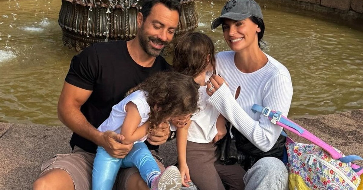 Ο Σάκης Τανιμανίδης "πειράζει" τη σύζυγό του | Η Χριστίνα Μπόμπα με την ανησυχία της κλασικής Ελληνίδας μάνας - εικόνα 2