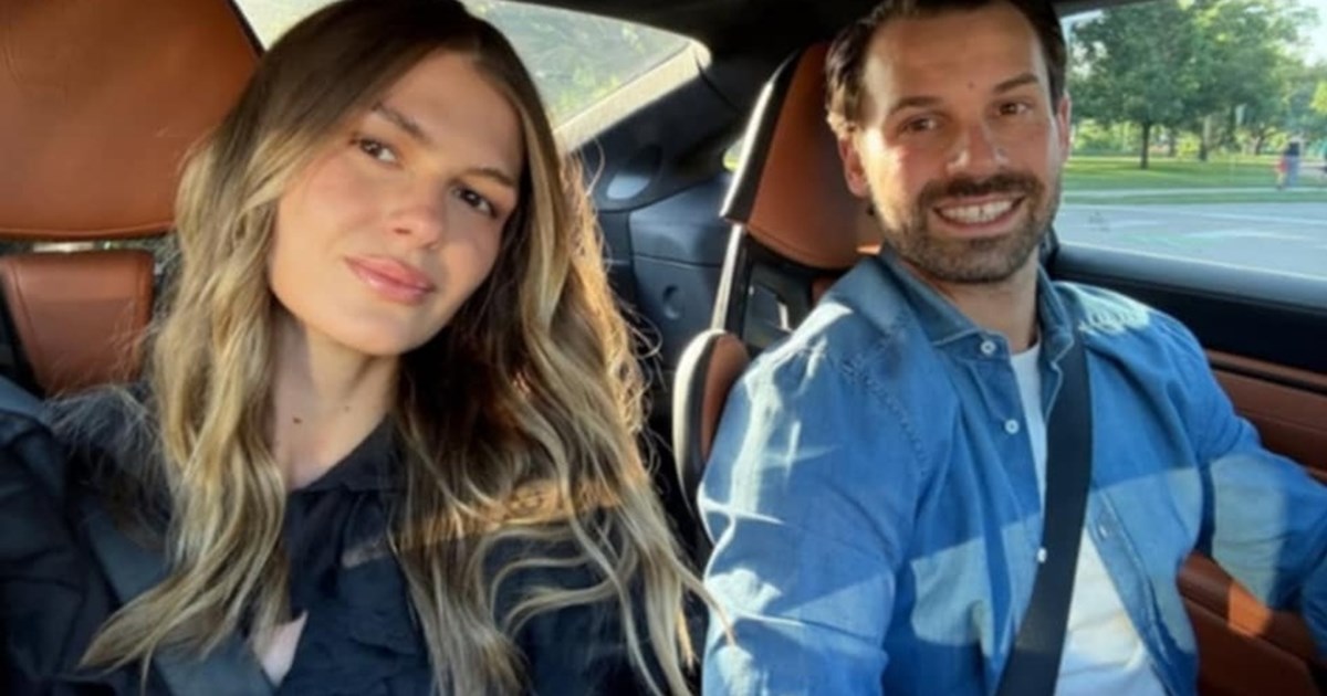 Αμαλία Κωστοπούλου | Ρομαντικό δείπνο για την Ημέρα των Ευχαριστιών στην αγκαλιά του Jake Medwell