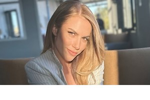 Η Ελένη Βουλγαράκη βρήκε το στικ που μειώνει το πρήξιμο στα μάτια - εικόνα 3