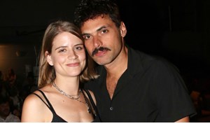 Η Δανάη Μιχαλάκη σε σπάνια δημόσια εμφάνιση με τους γονείς και τον αδερφό της - εικόνα 3