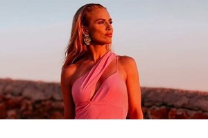 Ντορέττα Παπαδημητρίου & Κώστας Πηλαδάκης | Μαζί στην αποφοίτηση του γιου τους, Διονύση - εικόνα 2