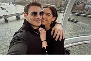 "Girls just wanna have fun" | Στη Μυτιλήνη για το τριήμερο η Μελίνα Νικολαΐδη