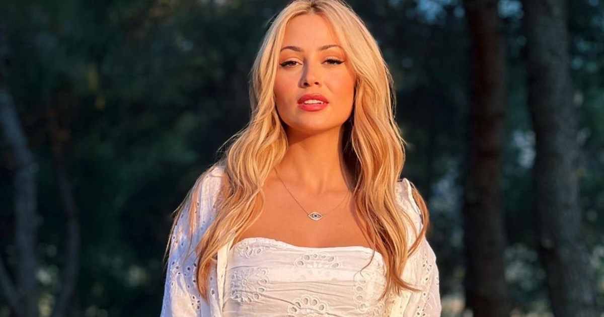 Η Δανάη Παππά με το Pull&Bear μπικίνι που κολακεύει κάθε σιλουέτα - εικόνα 4