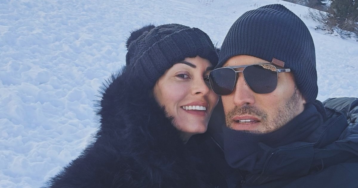 Μαρία Κορινθίου | "Σήμερα πήρα την πιο υπέροχη αγκαλιά" - εικόνα 2