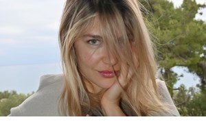 Πολυτάλαντη η Κλέλια Ανδριολάτου | Αποκαλύπτει μία διαφορετική καλλιτεχνική πλευρά της